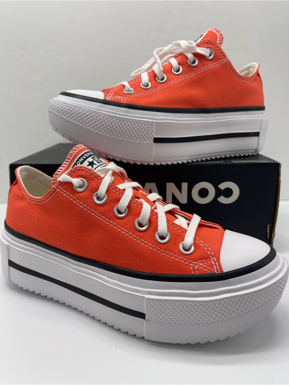 Converse Men’s CTAS LIFT DOUBLE STACK OX VERMILLION RED/WHITE Platform Sneakers